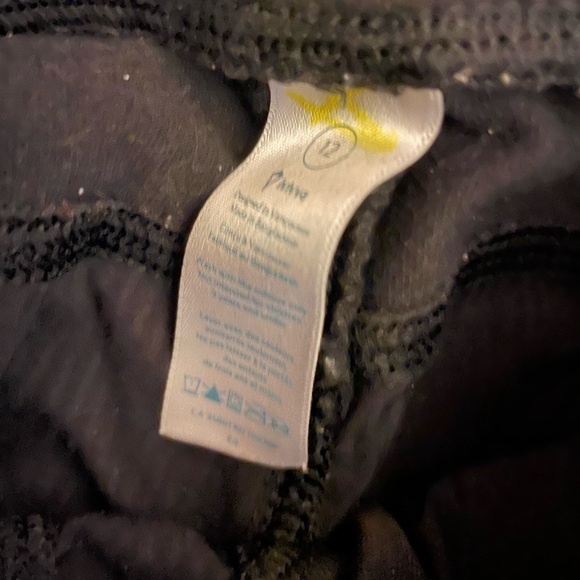 IVIvvia Girls teak pants !! These were the only pair of pants I ever wore !! - Picture 2 of 3